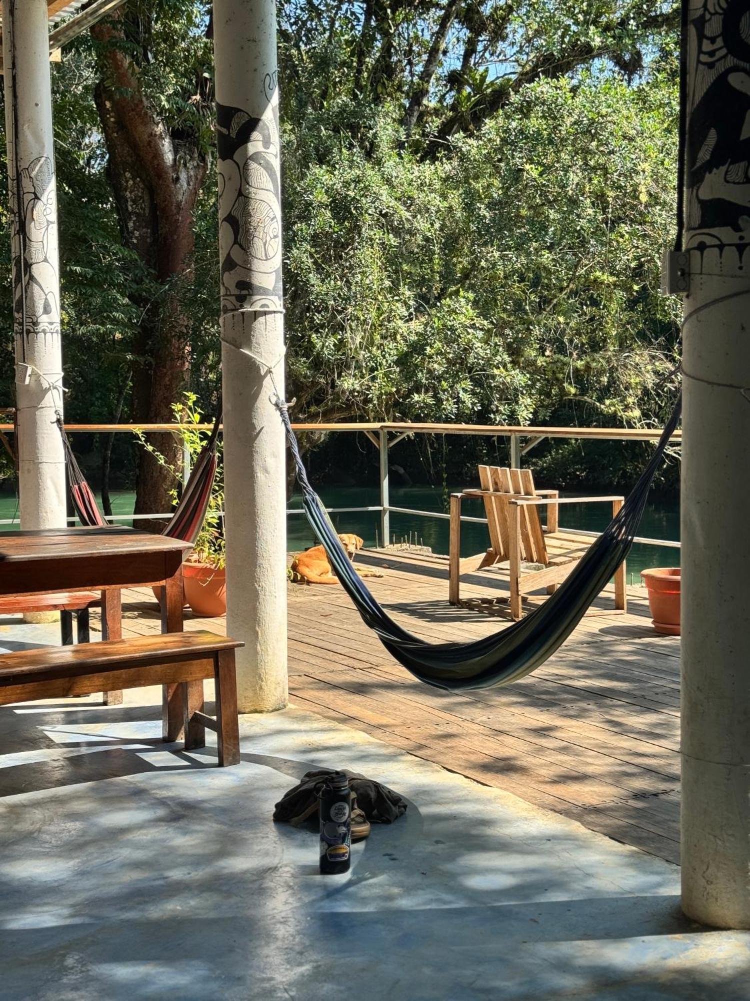 Pachamaya River Hostel Lanquín Eksteriør billede