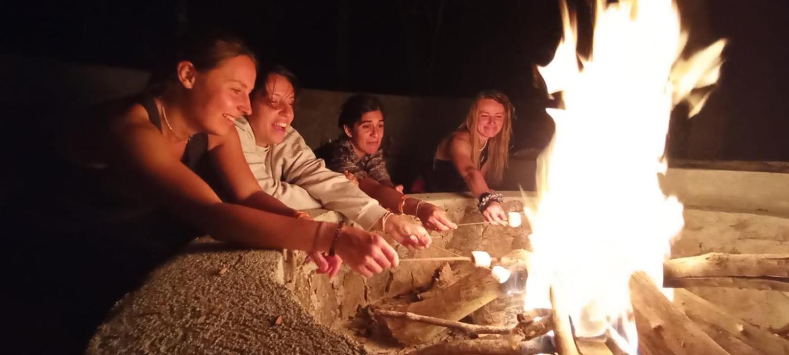Pachamaya River Hostel Lanquín Eksteriør billede